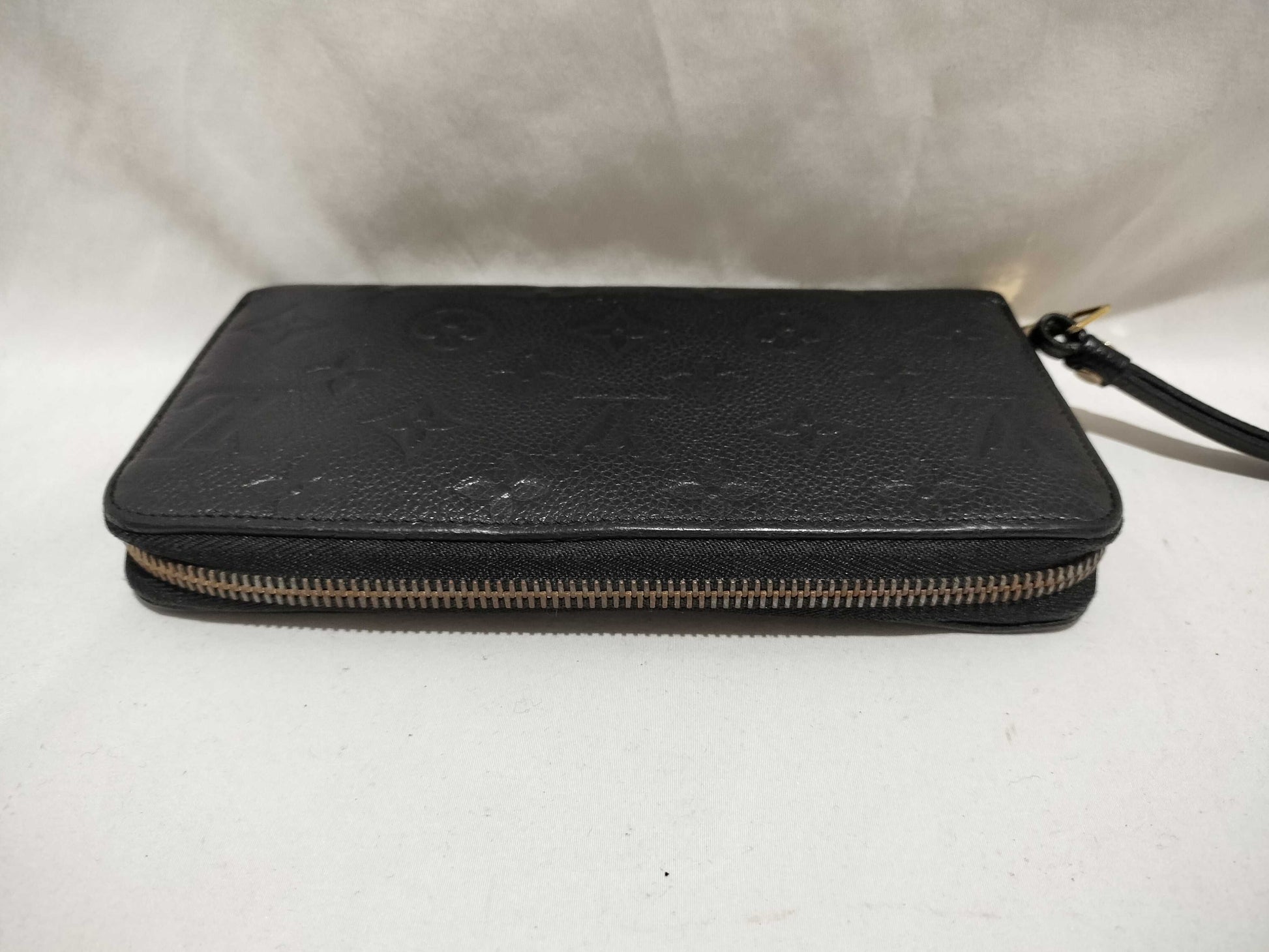 LOUIS VUITTON Monogram Empreinte Zippy Wallet M61864 Wallet