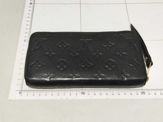 LOUIS VUITTON Monogram Empreinte Zippy Wallet M61864 Wallet