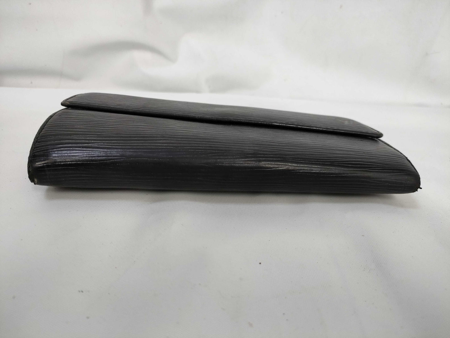 LOUIS VUITTON Epi Portefeuille Sarah Wallet