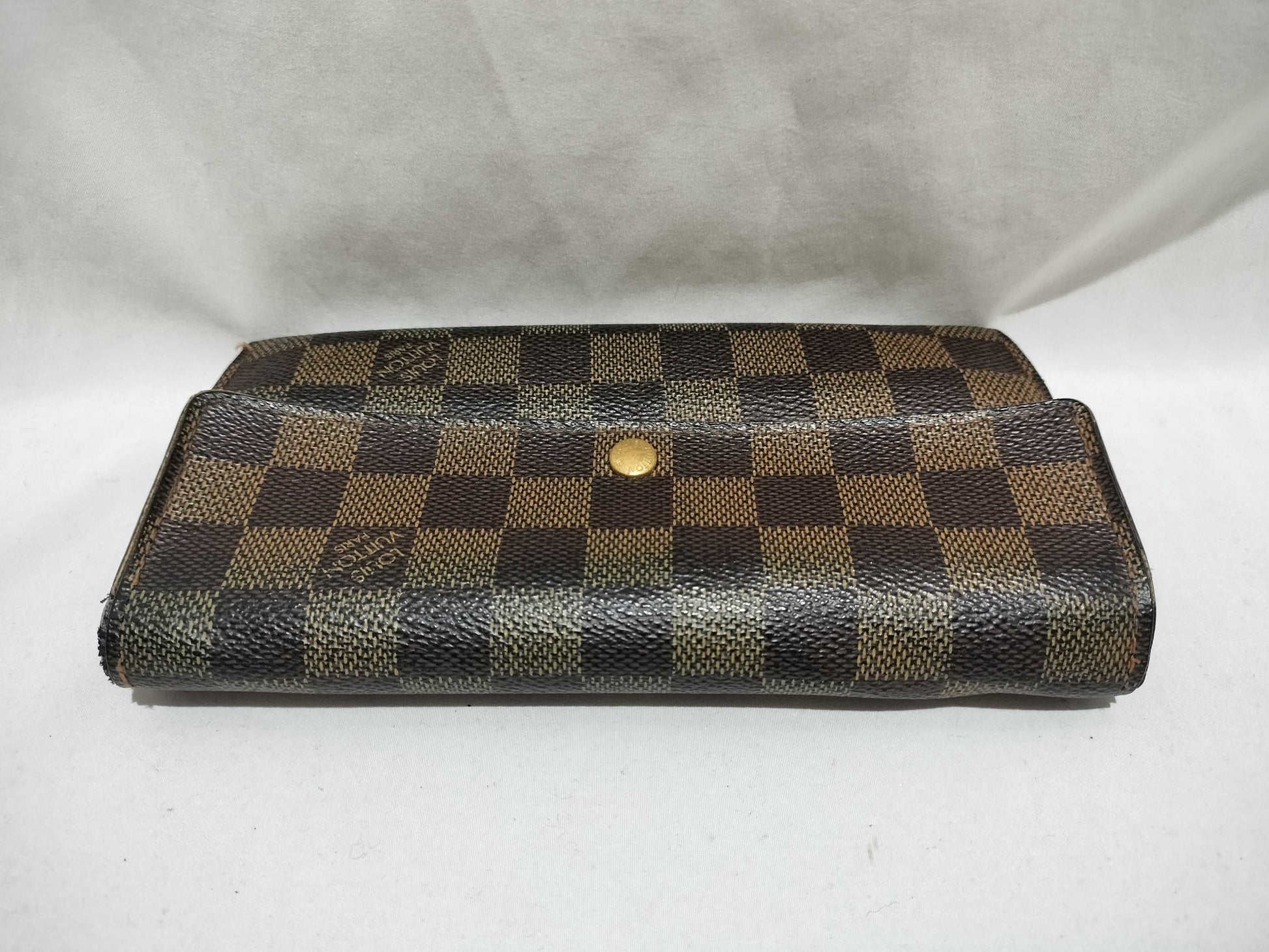 LOUIS VUITTON Damier Portefeuille Sarah Wallet
