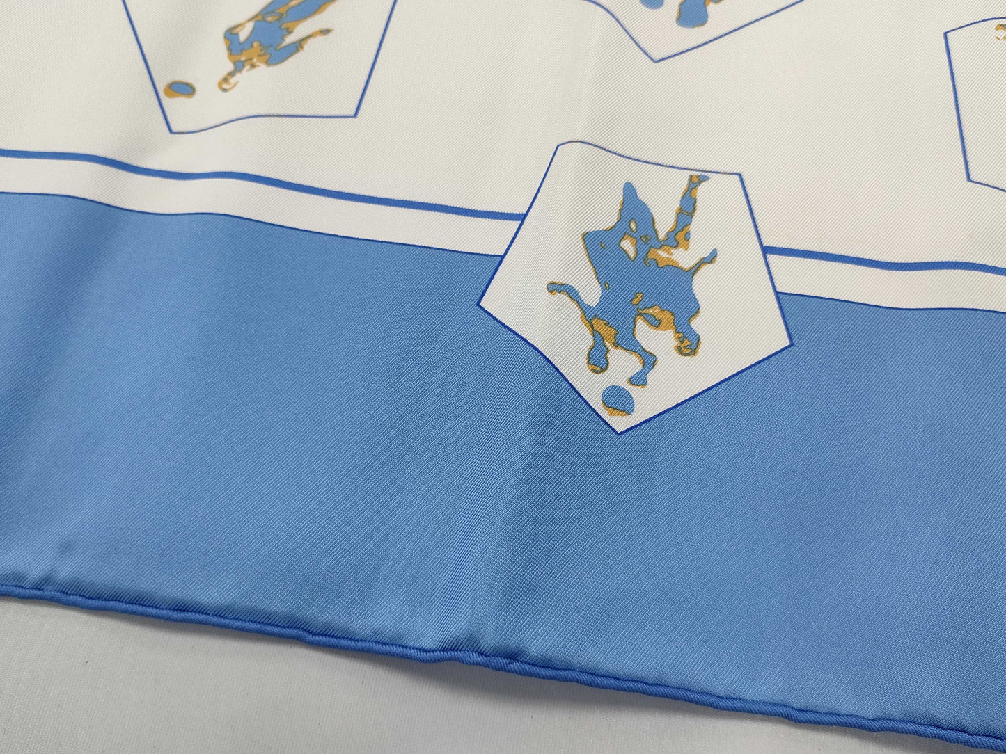 HERMES Carré Vive les champions Scarf Other accessories