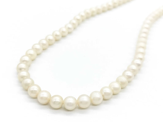 Pearl diameter approximately 5.0mm-5.5mm, 18K gold, 15.2g, necklace