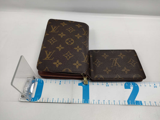 LOUIS VUITTON Monogram M61207 Porte Papier Zip / Card Case