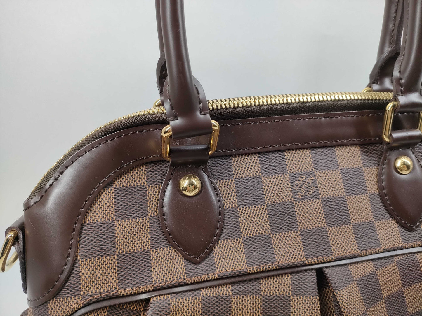 LOUIS VUITTON Damier N51997 Trevi PM Handbag