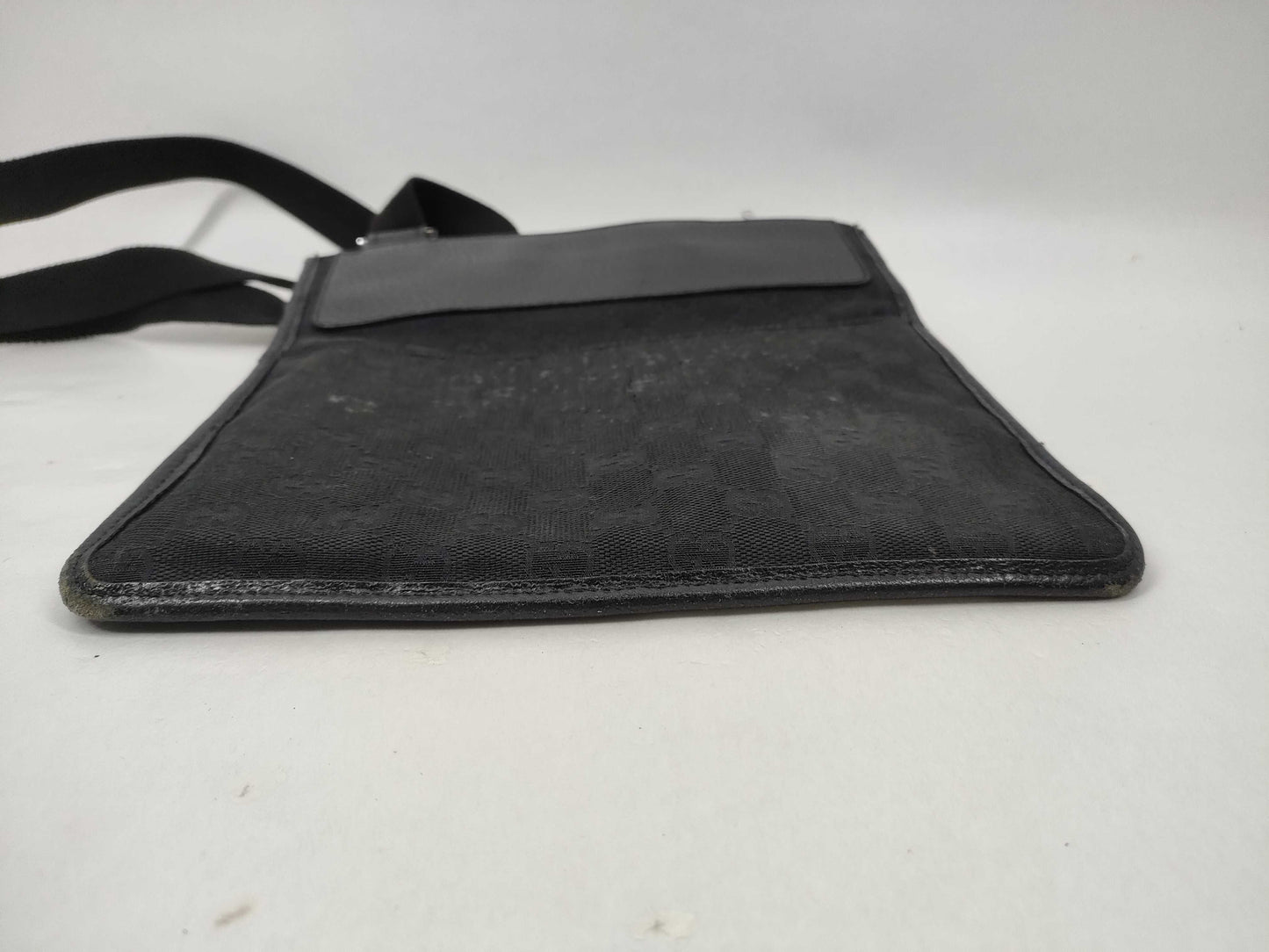 GUCCI GG Canvas 27639 200047 Shoulder Bag