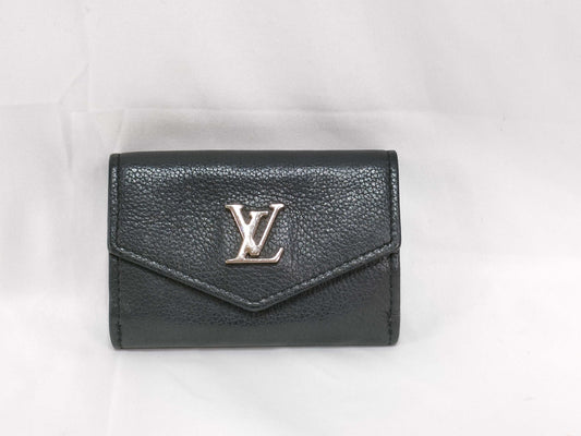 LOUIS VUITTON Portefeuille My Lock Me Compact/Black Wallet