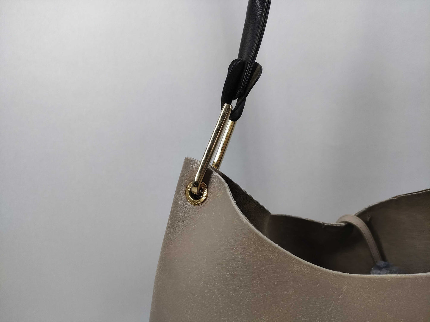 GUCCI One-Shoulder 001.2058.1013.1881.0 Shoulder Bag