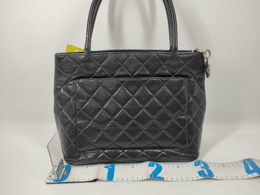 CHANEL Caviar Leather Reproduction Tote Bag with Silver Hardware
