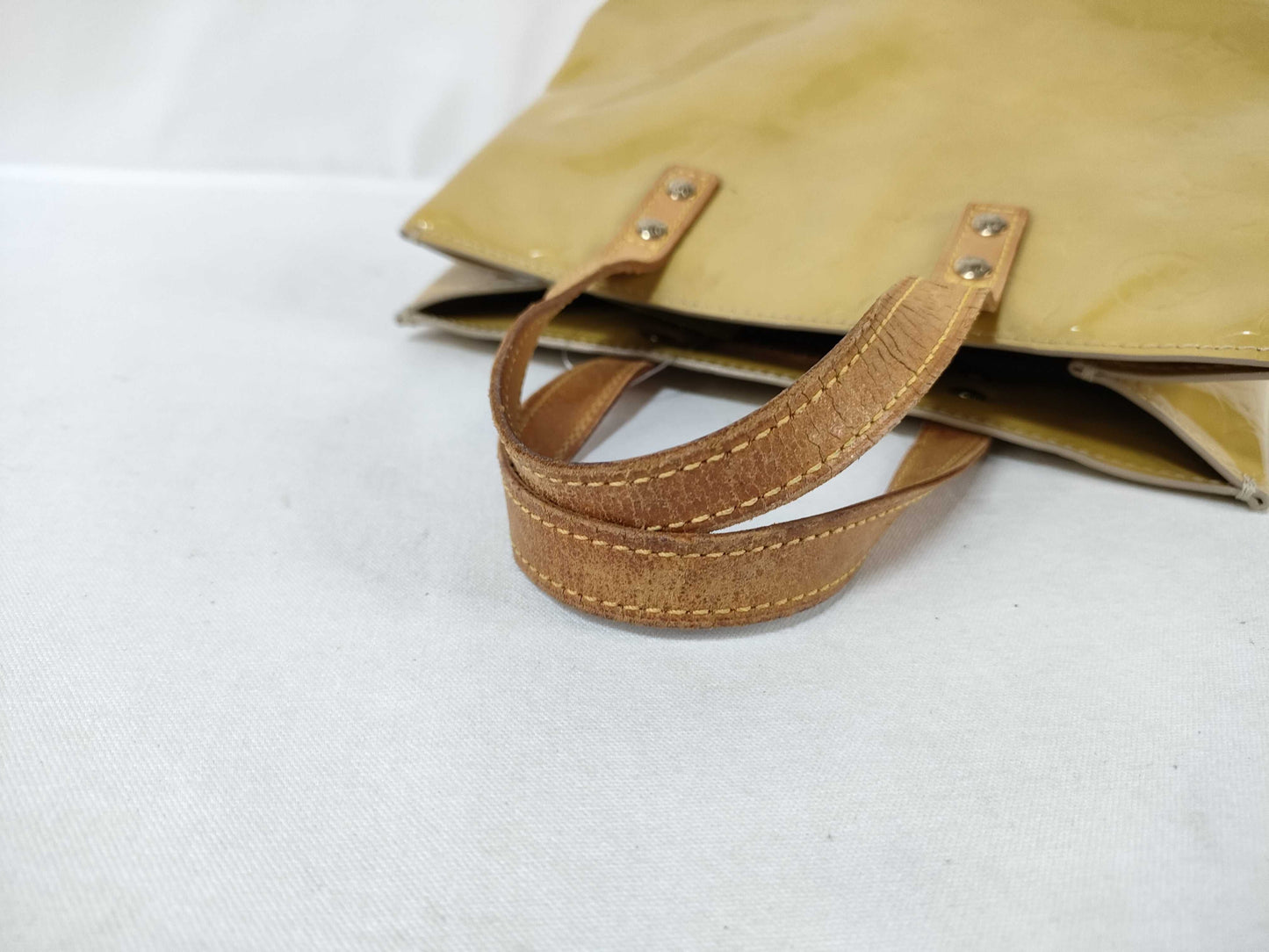 LOUIS VUITTON Vernis Reed PM Handbag