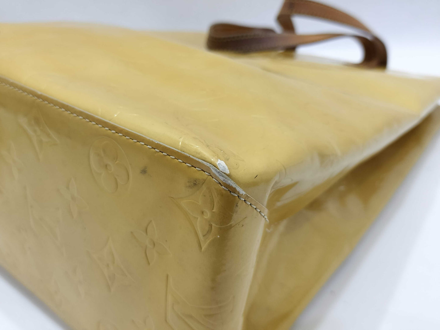 LOUIS VUITTON Vernis TH0042 Reed MM Hand Tote Bag
