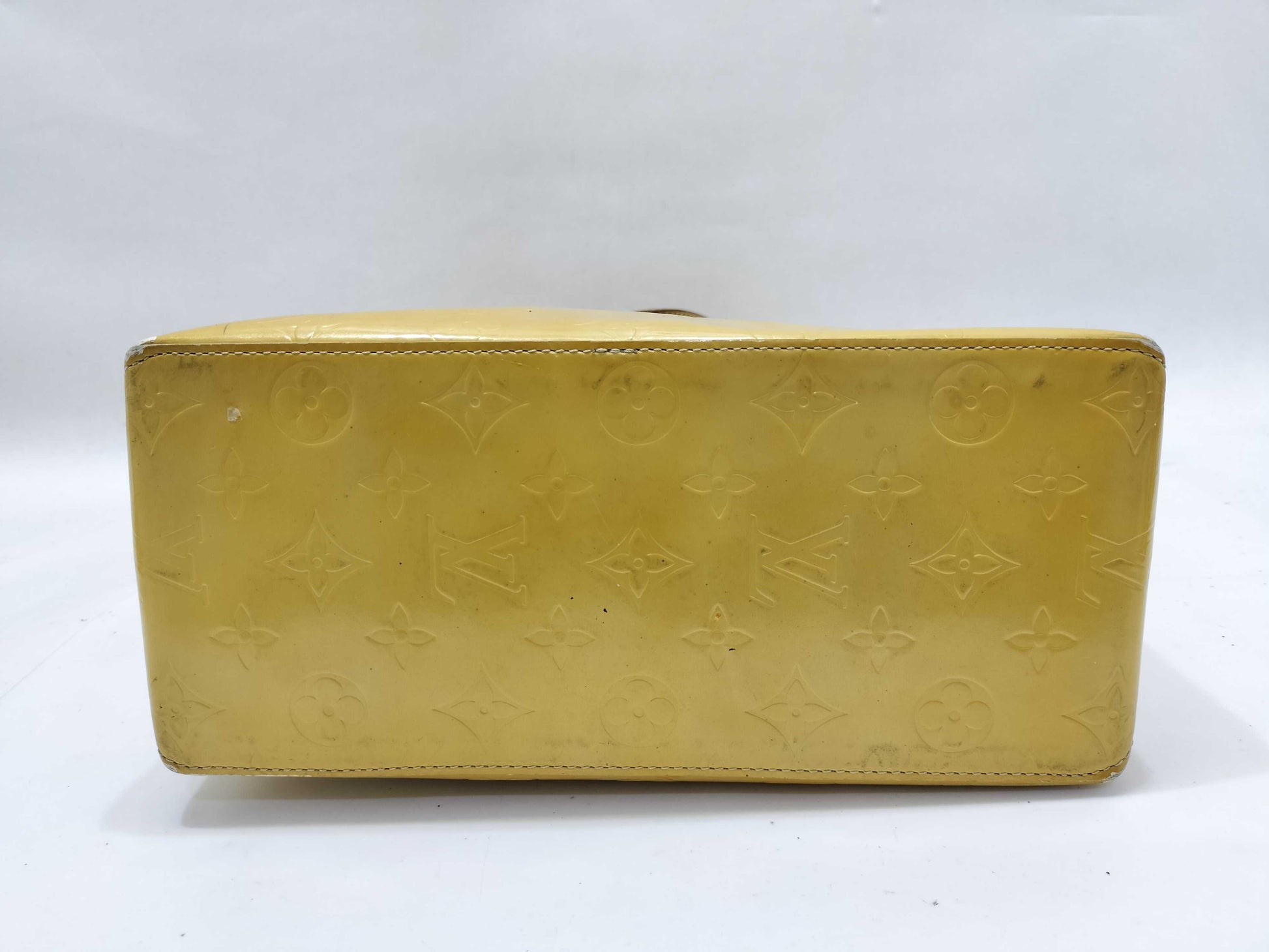 LOUIS VUITTON Vernis TH0042 Reed MM Hand Tote Bag