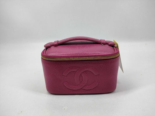 CHANEL Caviar Skin Mini Vanity Pouch with Mirror