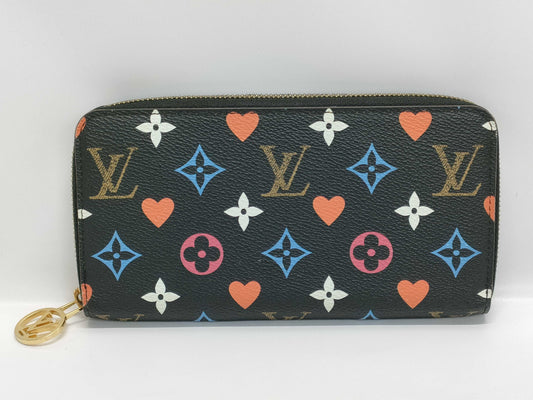 LOUIS VUITTON Monogram Game On Zippy Wallet