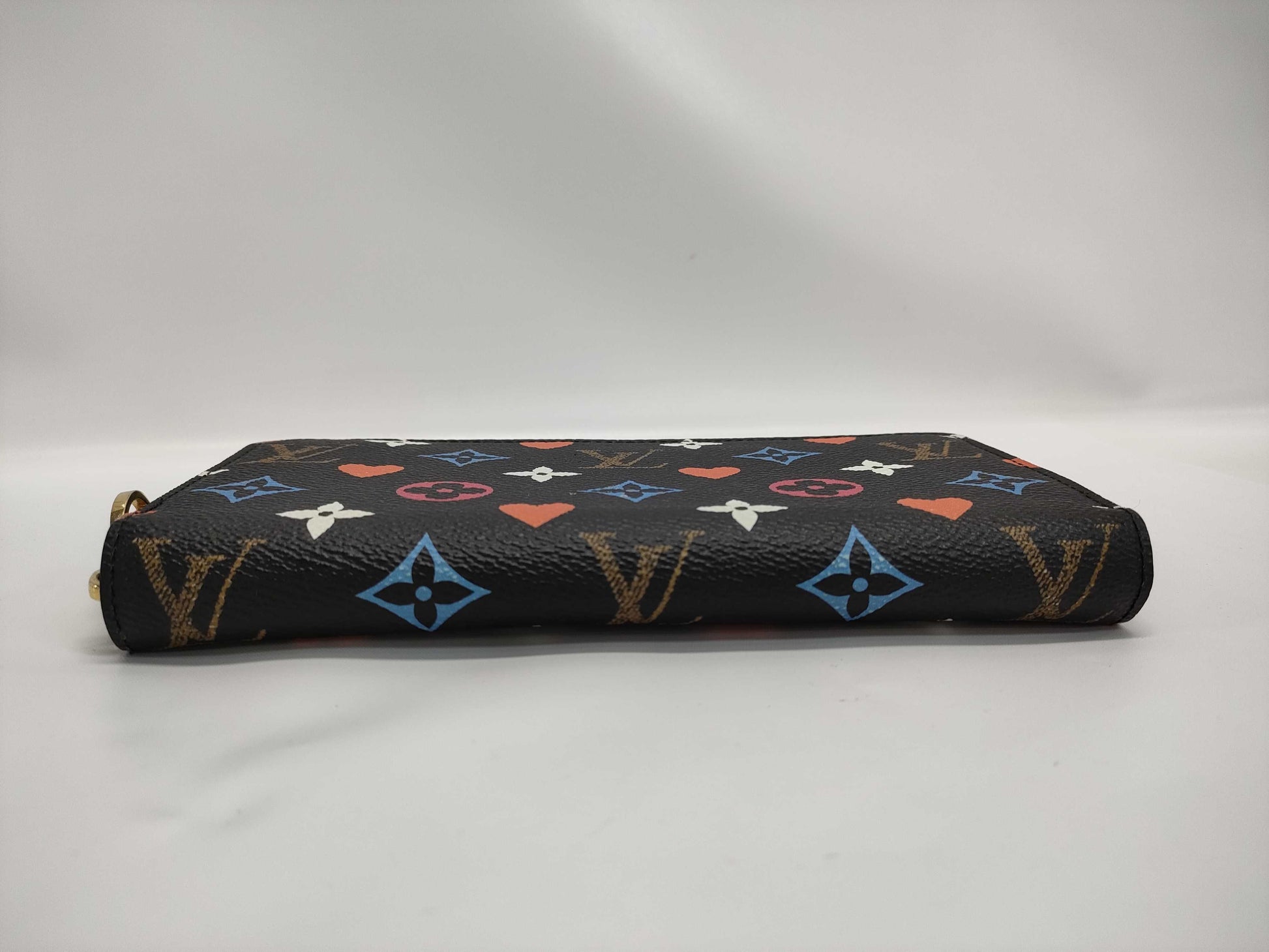 LOUIS VUITTON Monogram Game On Zippy Wallet