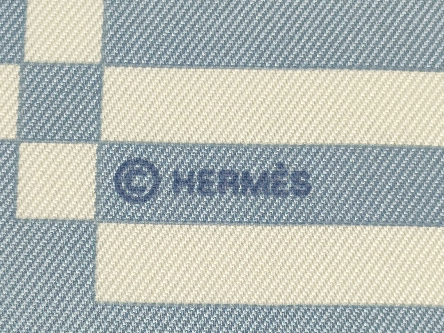 HERMES Carré Bride de Gala Pixel Carré H Pocket Square 42 cm Scarf