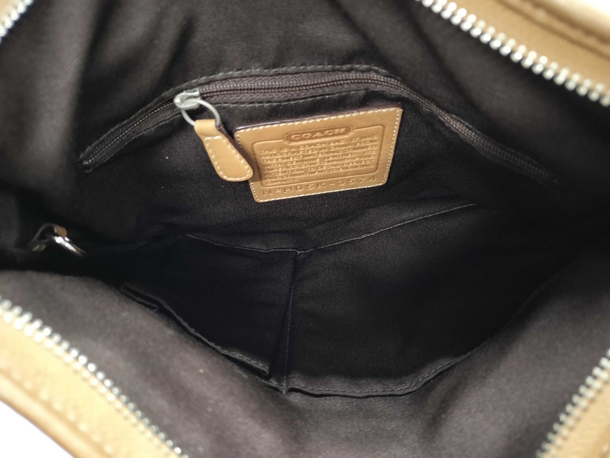 COACH Signature Shoulder Bag/Russet Handbag