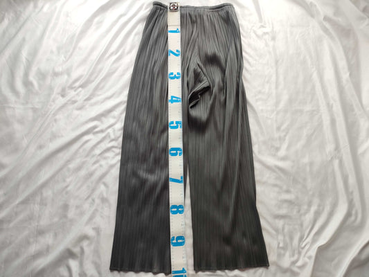 ISSEY MIYAKE PLEATS PLEASE Pants