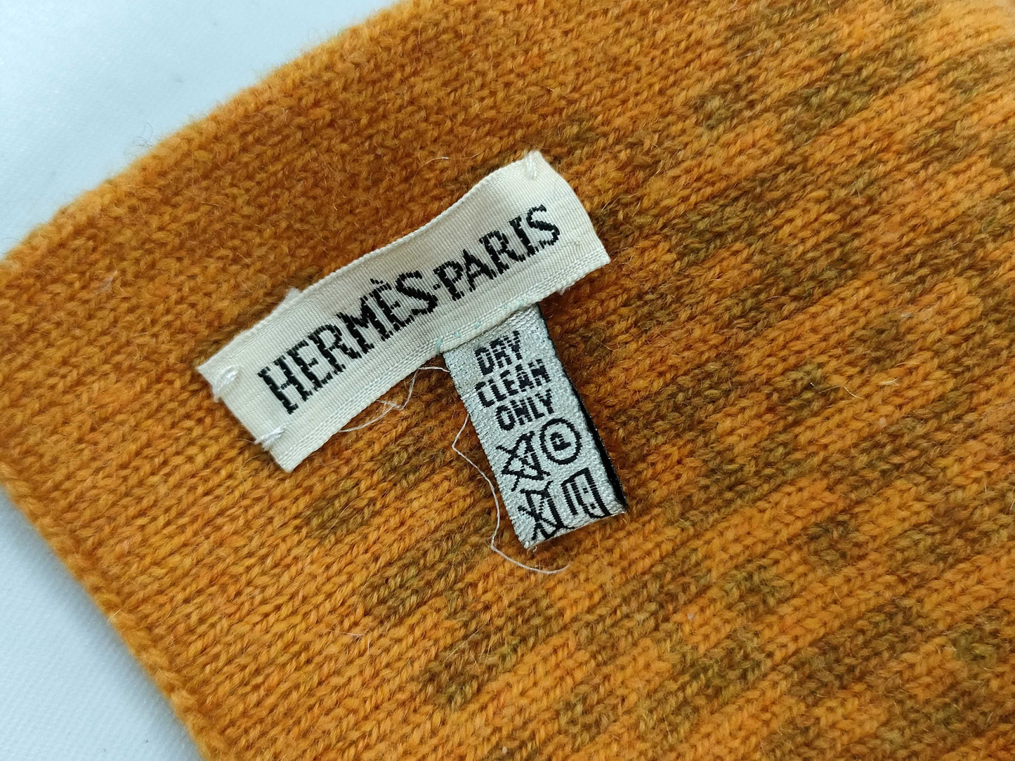 HERMES 100% Cashmere Scarf/Hat Set Other Accessories