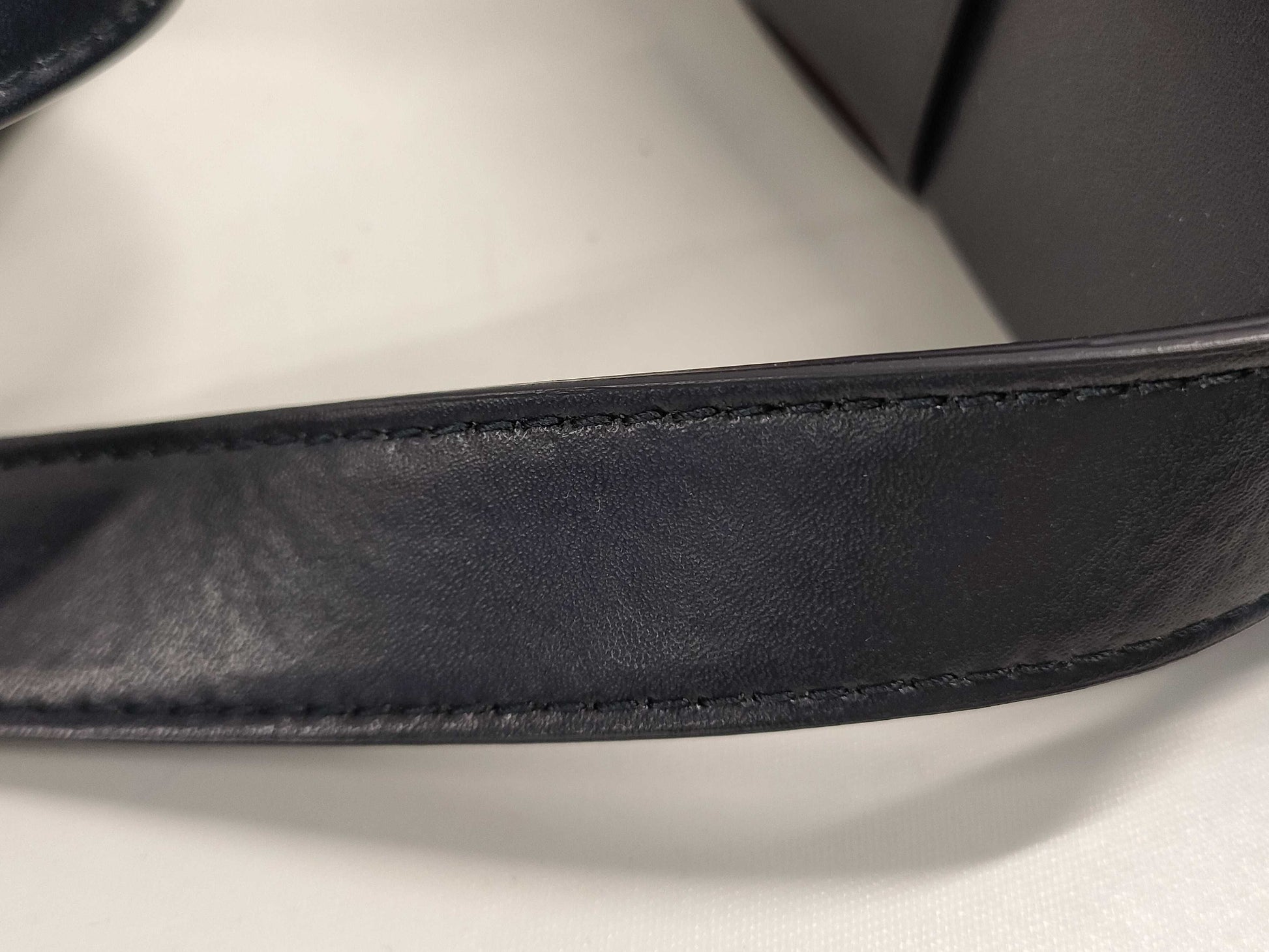 BOTTEGA VENETA Intrecciato Maxi Intrecciato Cassette Shoulder Bag