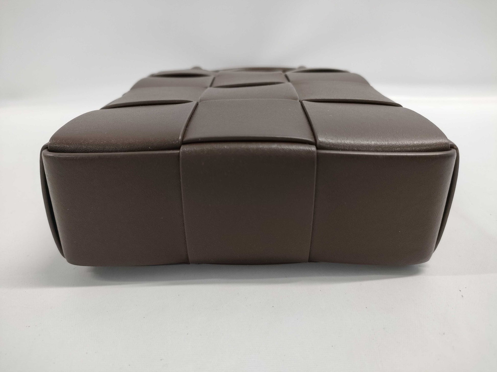 BOTTEGA VENETA Intrecciato Maxi Intrecciato 2-Way Bag Handbag