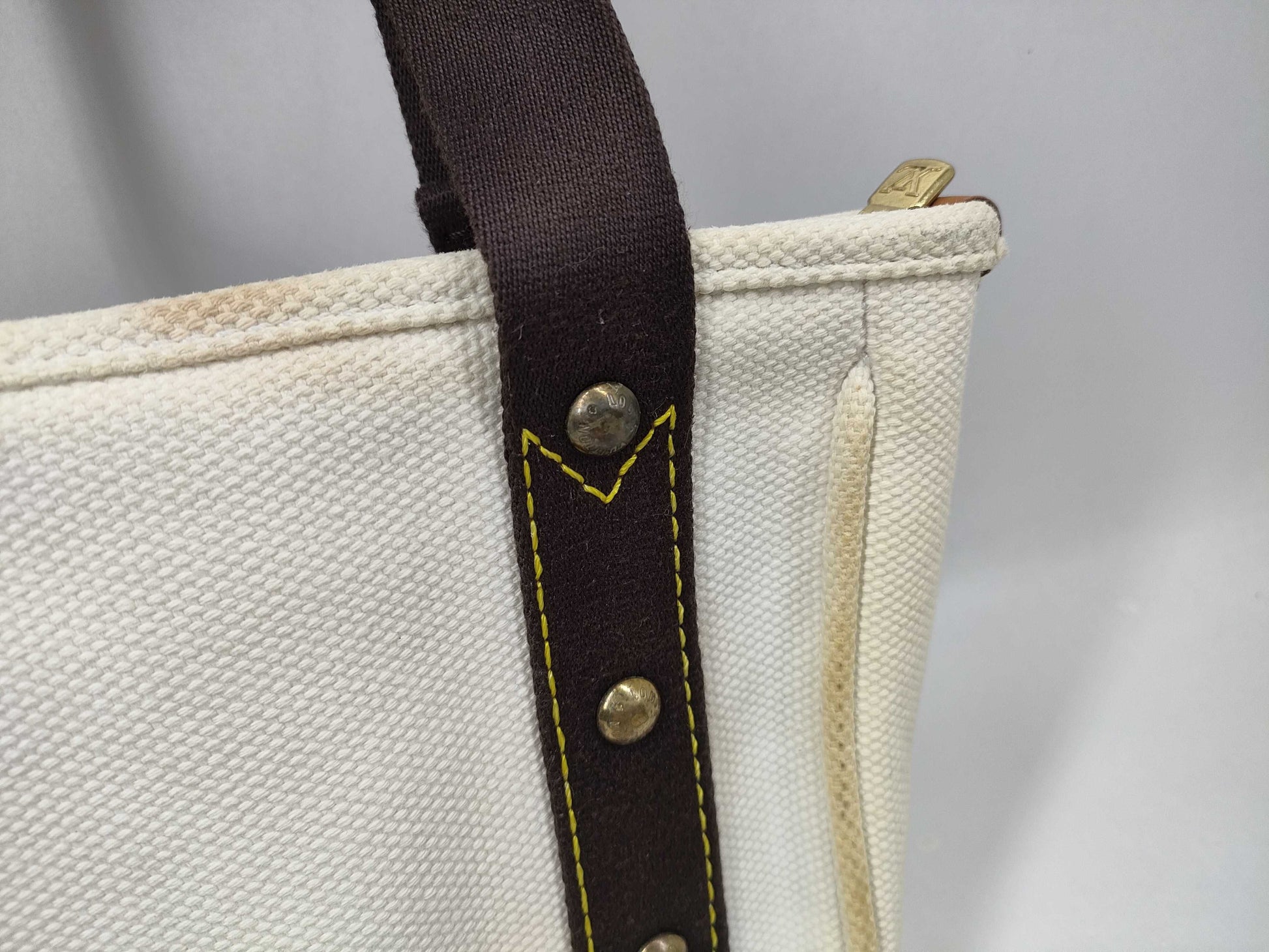 LOUIS VUITTON Antigua PM Handbag