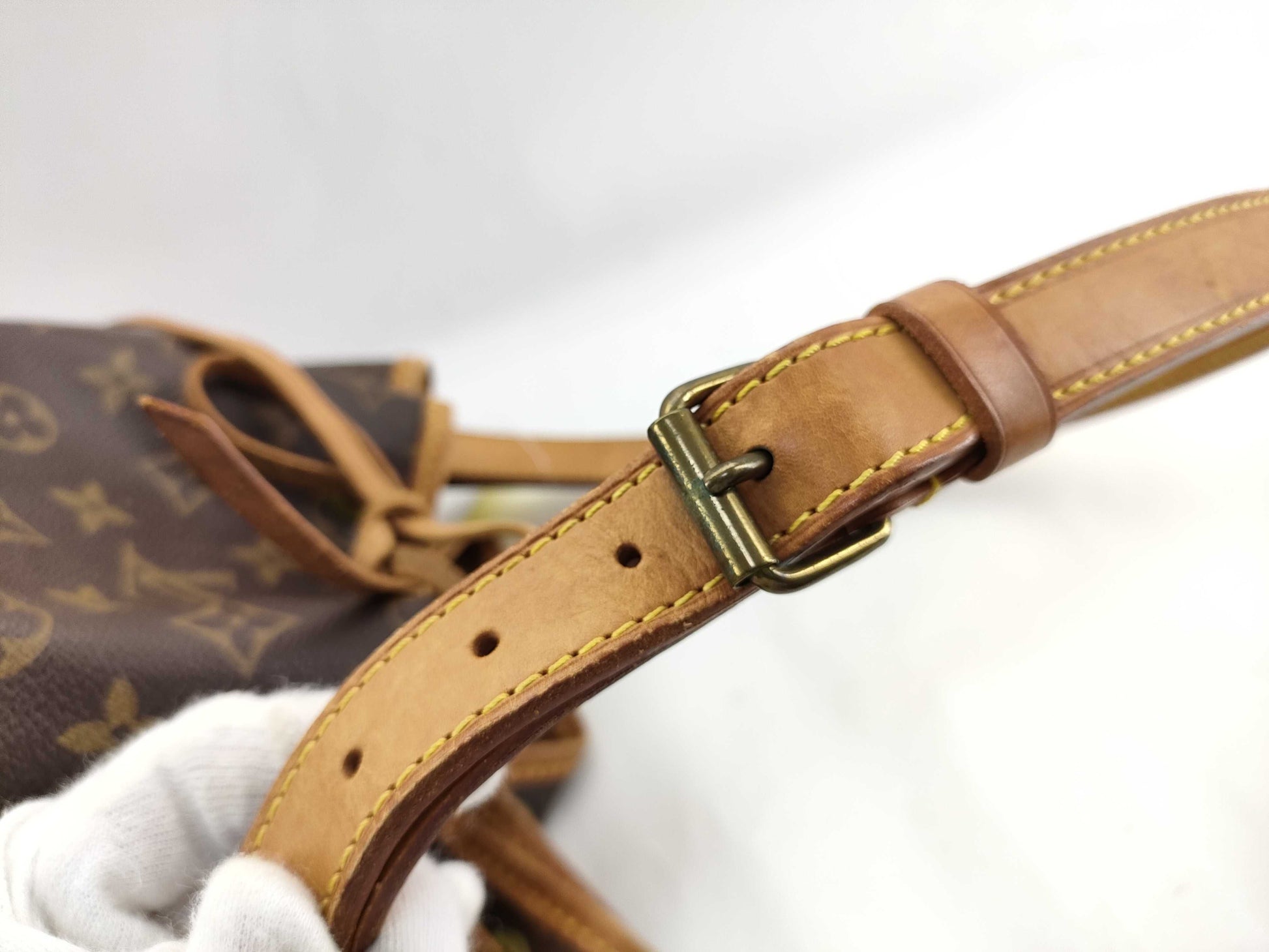 LOUIS VUITTON Monogram Noe Shoulder Bag