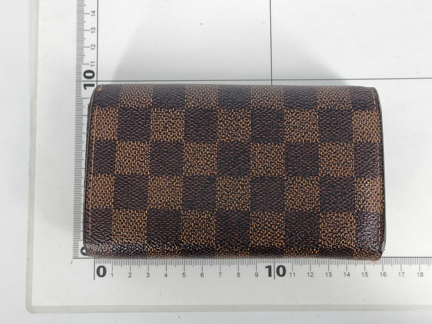 LOUIS VUITTON Damier N61736 Portefeuille Tresor Wallet