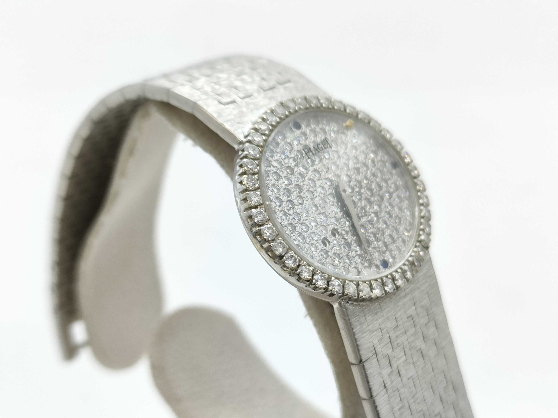 PIAGET Tradition 9806A6 426375 Hand-wound 18K Gold Women's Watch