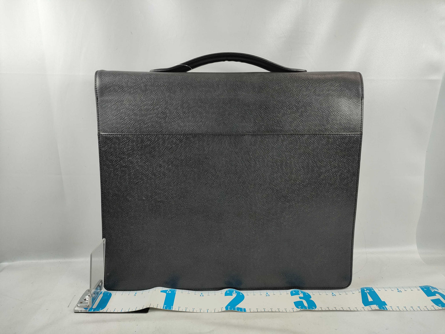 LOUIS VUITTON Taiga M30802 Kazan Business Bag