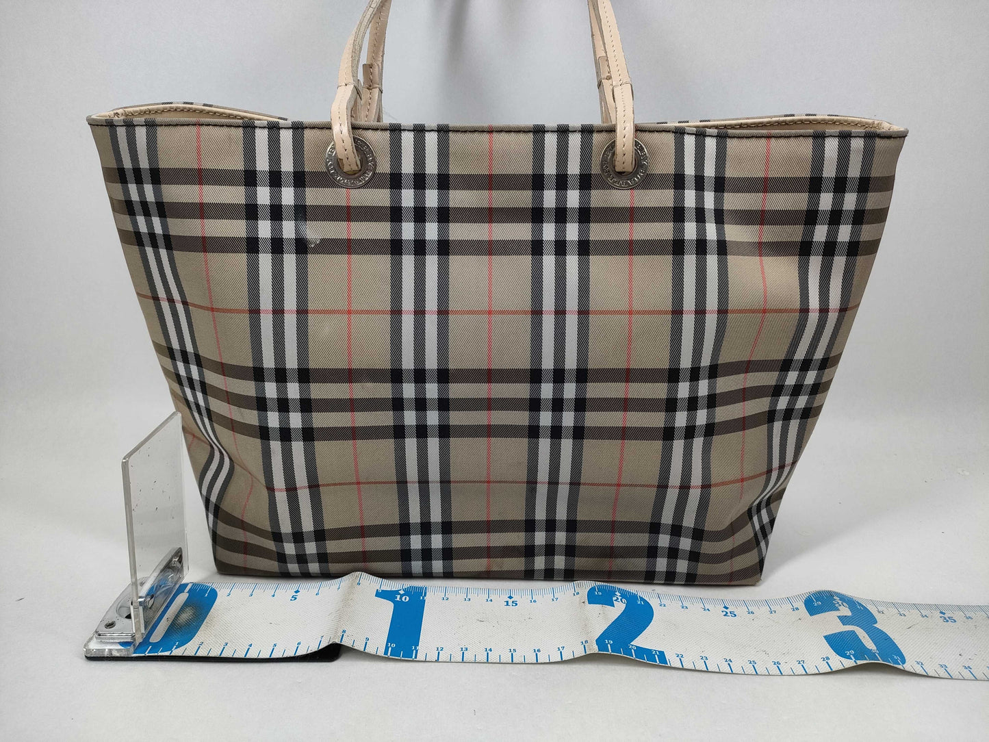 BURBERRY London Hand Novacheck Handbag