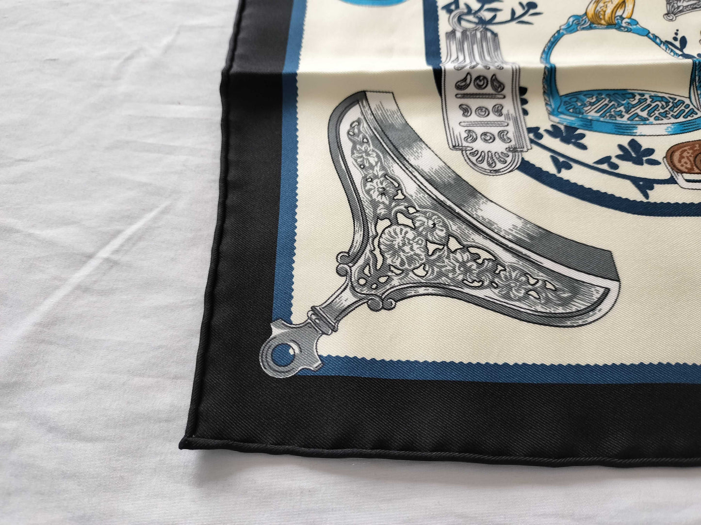 HERMES Carre Handkerchief Scarf