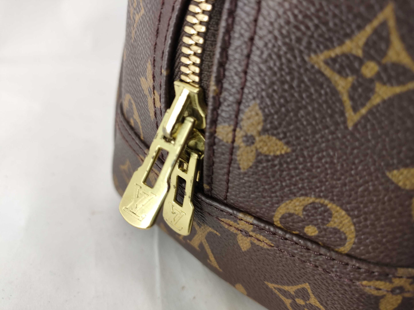 LOUIS VUITTON Monogram M47270 Deauville Handbag