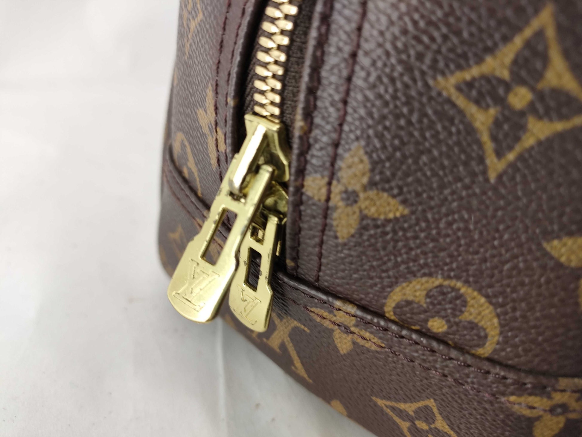 LOUIS VUITTON Monogram M47270 Deauville Handbag