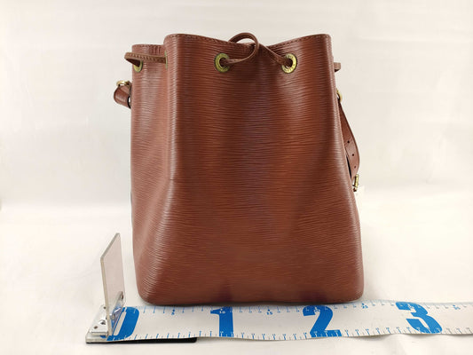 LOUIS VUITTON Epi Petit Noe Shoulder Bag