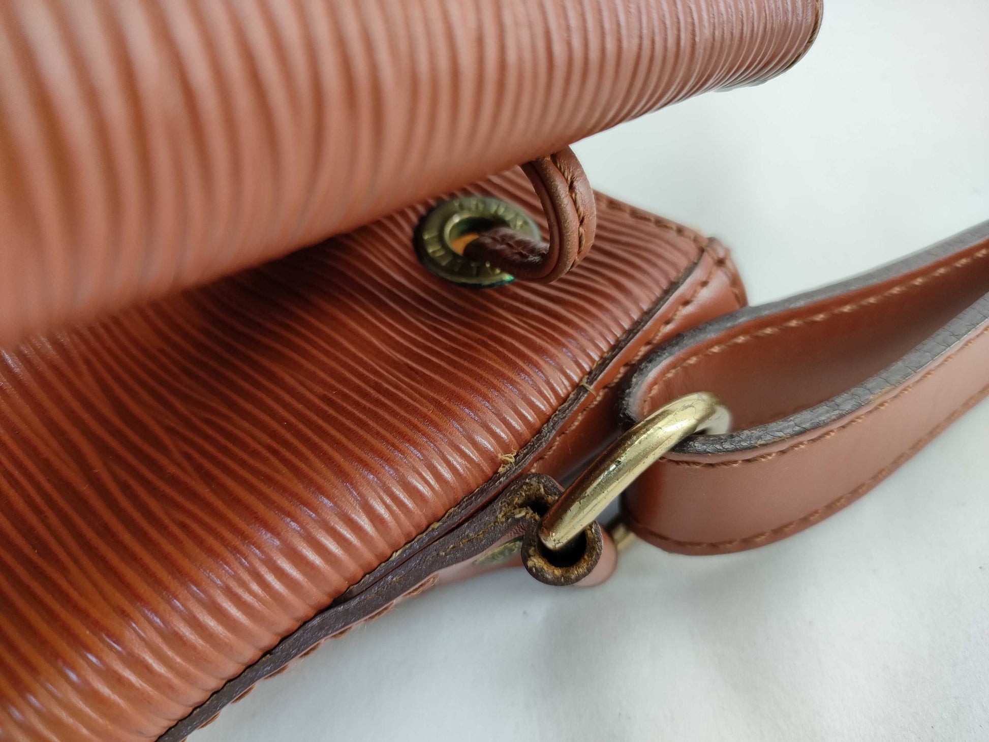 LOUIS VUITTON Epi Petit Noe Shoulder Bag