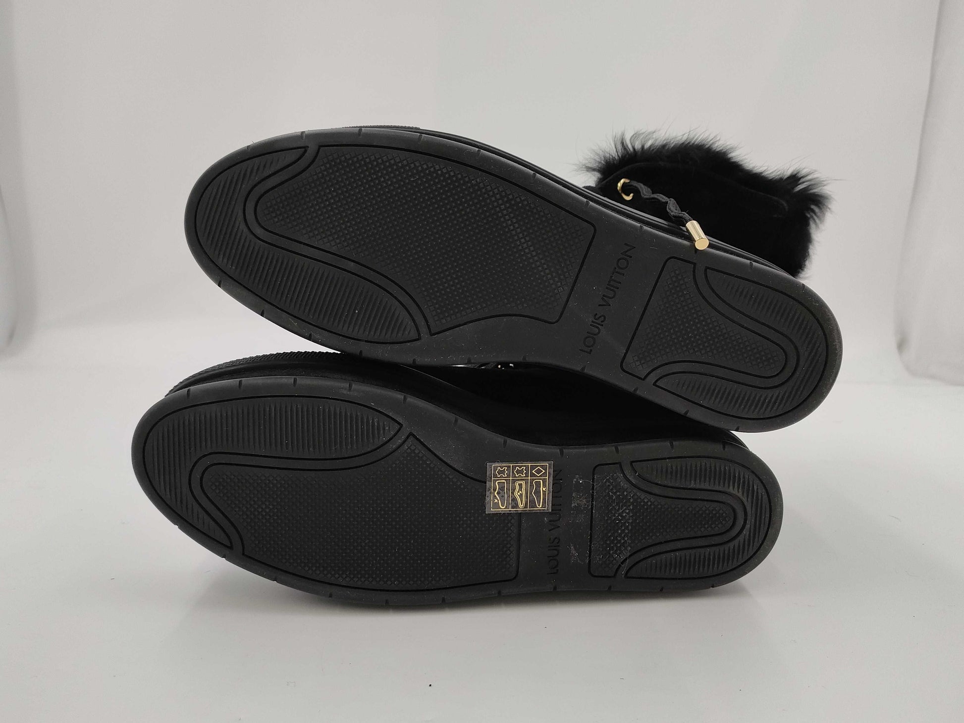 LOUIS VUITTON Fur Short Boots Other Shoes