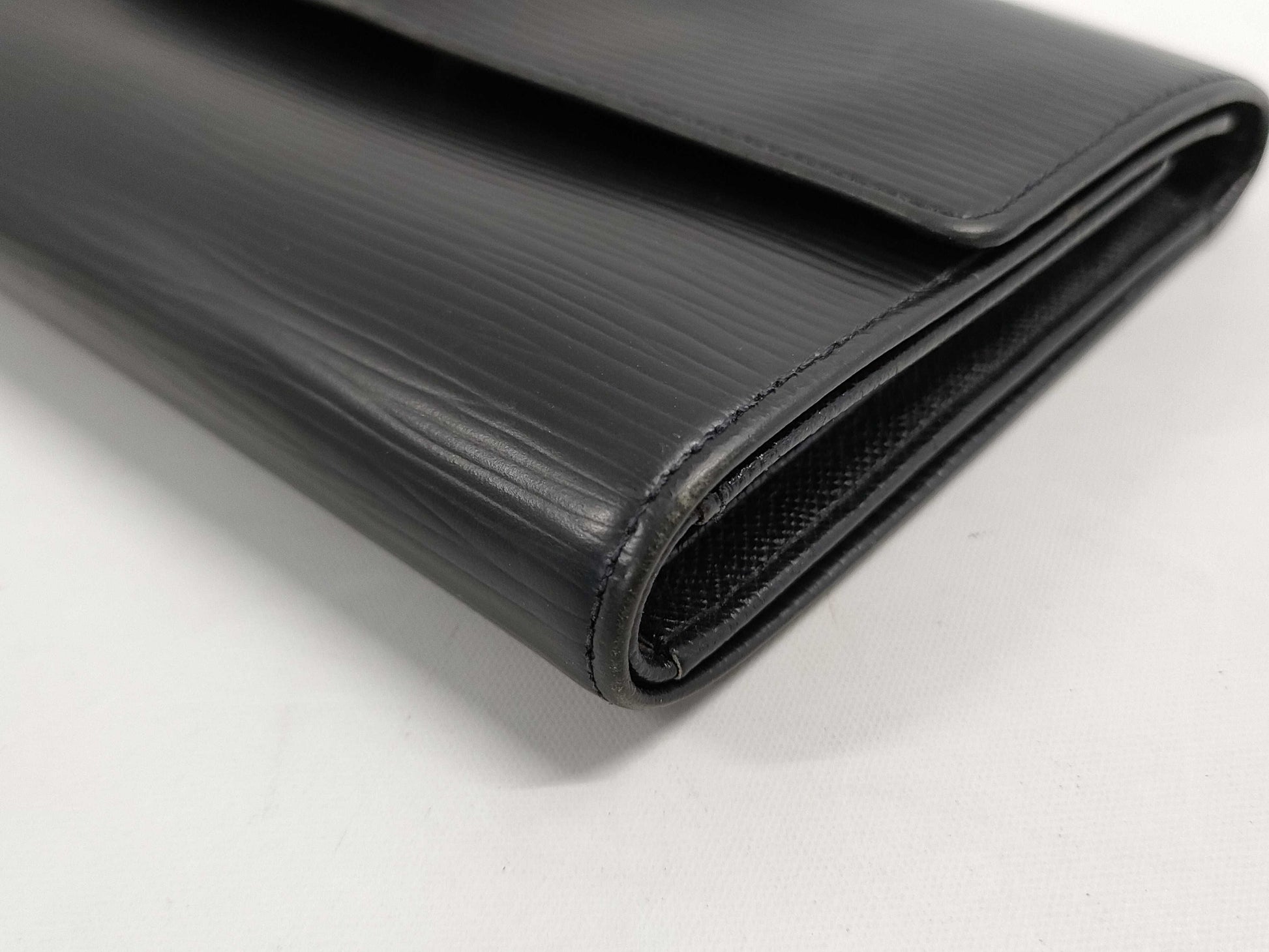 LOUIS VUITTON Epi M63712 Etui Papier Tri-fold Wallet