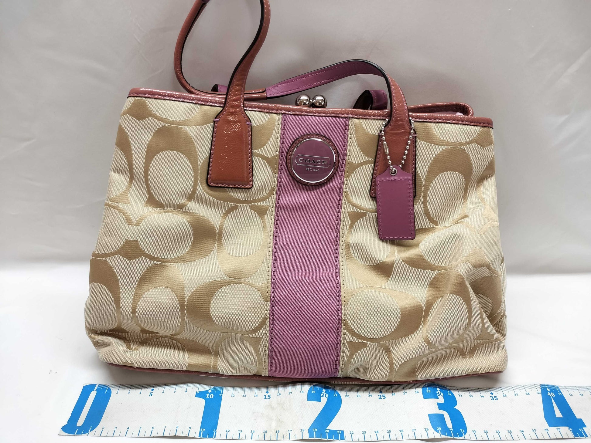 COACH Signature Bag*4 Shoulder Bag