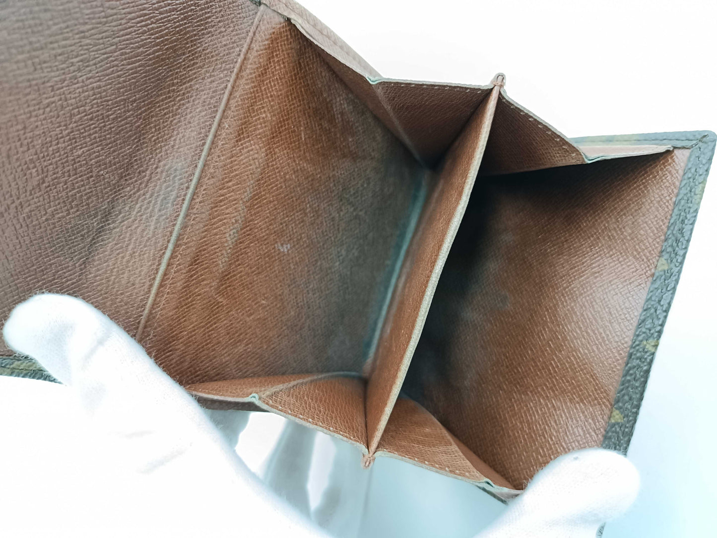 LOUIS VUITTON Monogram Porte Monnaie Carte Credit Wallet