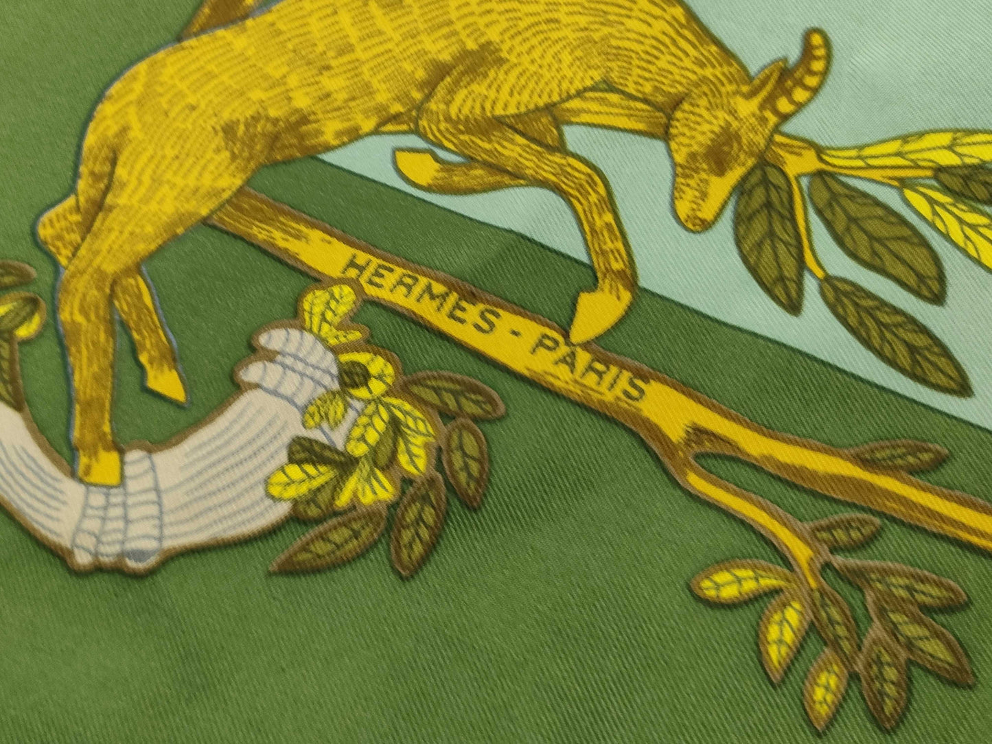 HERMES Carre Carre 90 Animal Alphabet Scarf