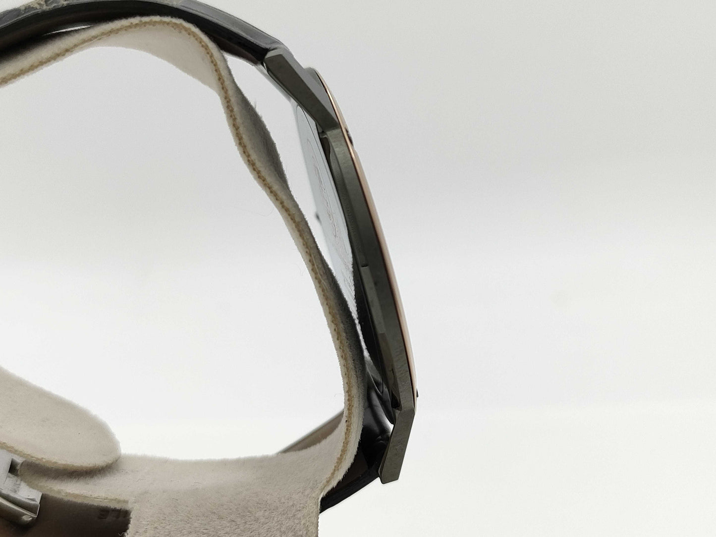 CITIZEN Eco Drive One AR5025-08E 8826-T023452 781000363 Men's Watch