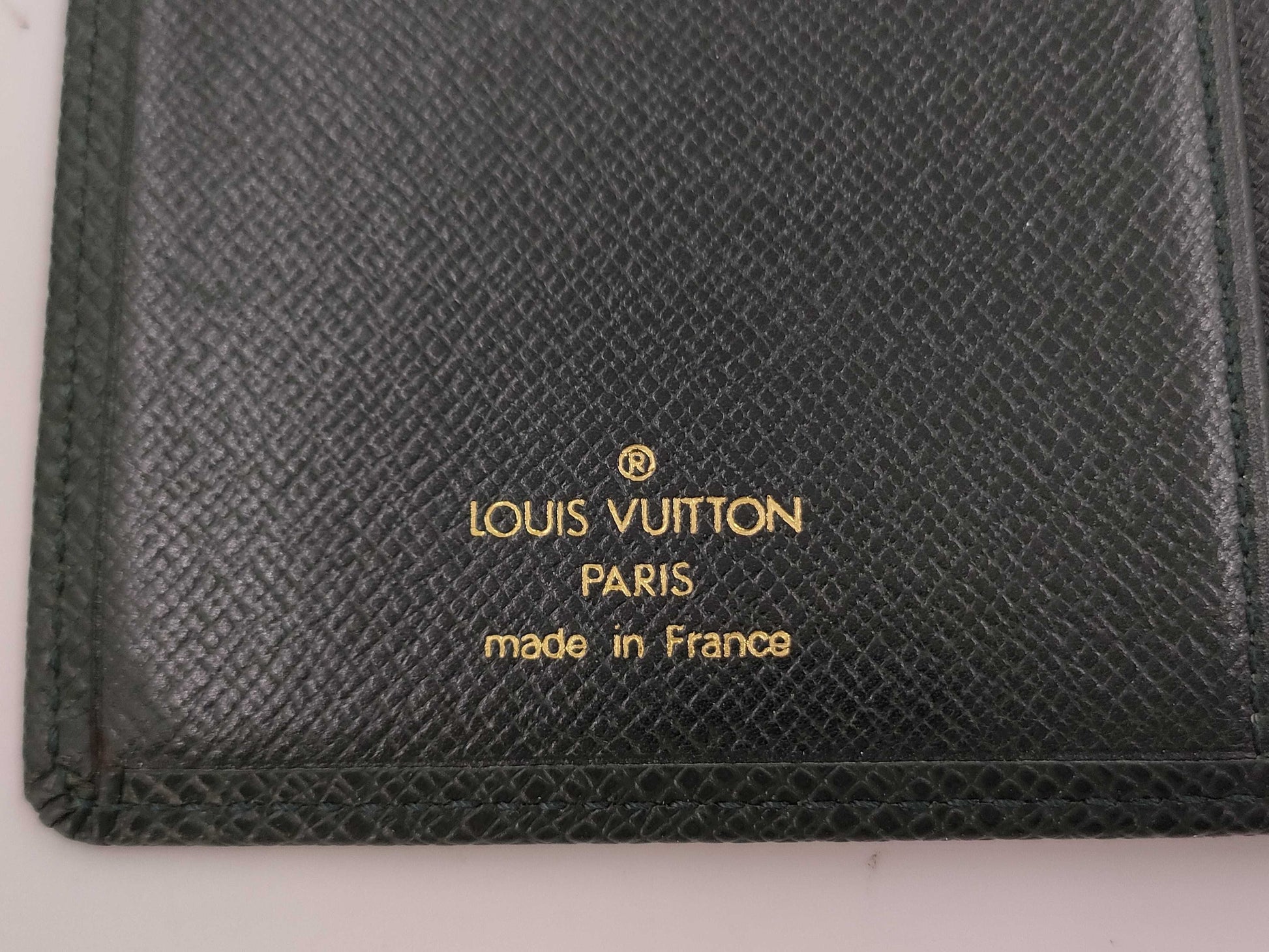 LOUIS VUITTON Taiga Wallet/Coin Case Set of 2 Other Accessories