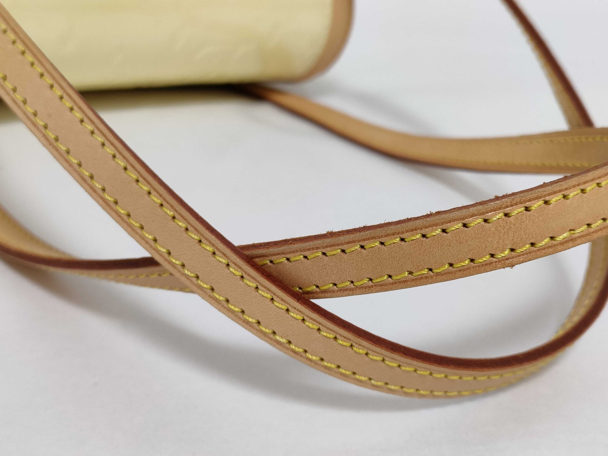 LOUIS VUITTON Vernis Biscayne Bay PM Handbag