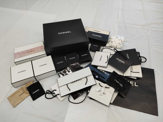 CHANEL Paper Bag/Empty Box/Ribbon Summary Brand Empty Box Summary Brand Empty Box Summary