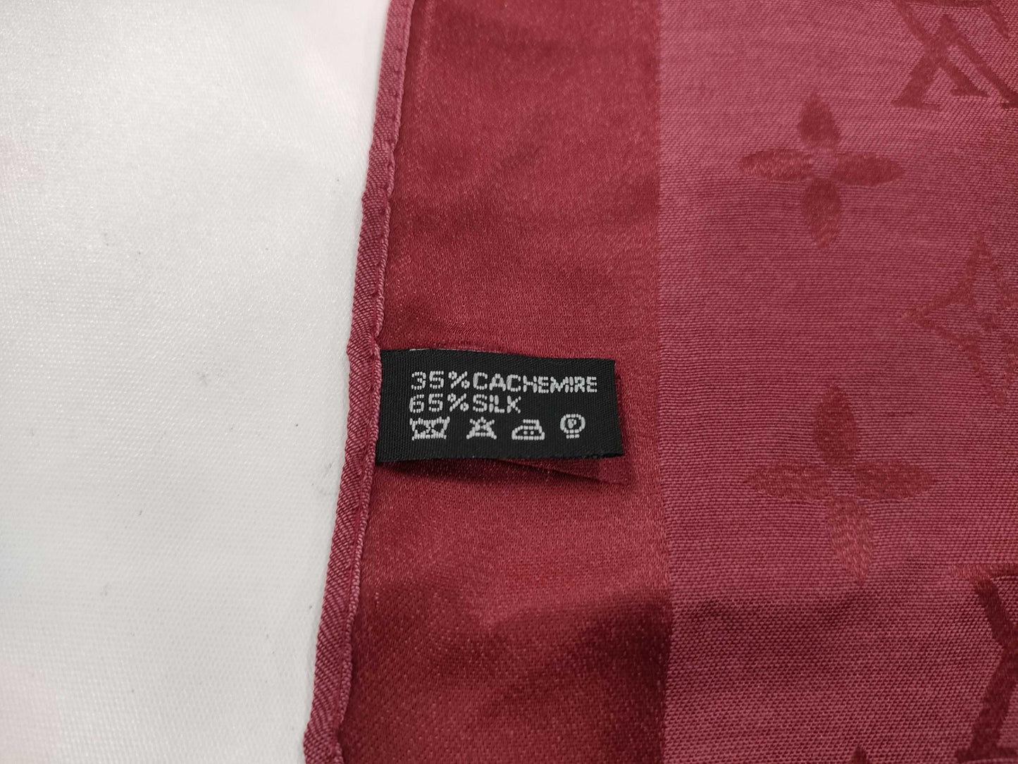 LOUIS VUITTON Monogram Scarf