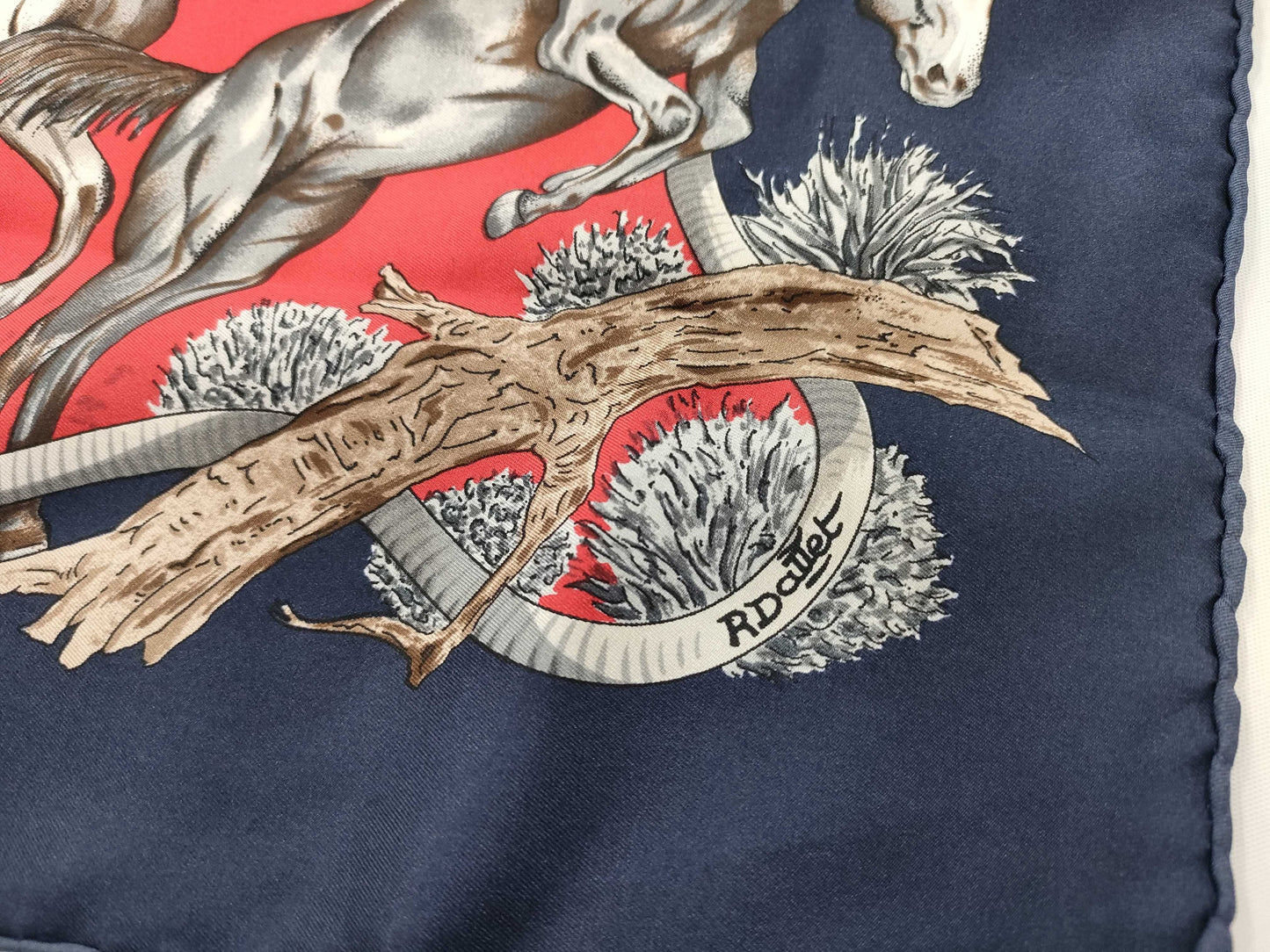 HERMES Carre LES MUSTANGS Scarf
