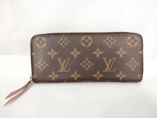 LOUIS VUITTON Monogram Zippy Wallet