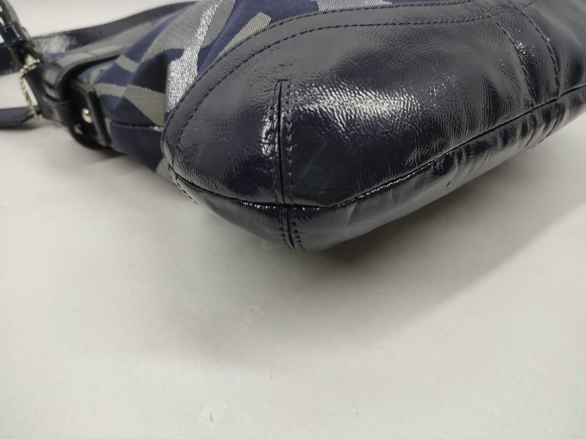 COACH Signature F19820 Optic Signature One Shoulder Canvas Shoulder Bag