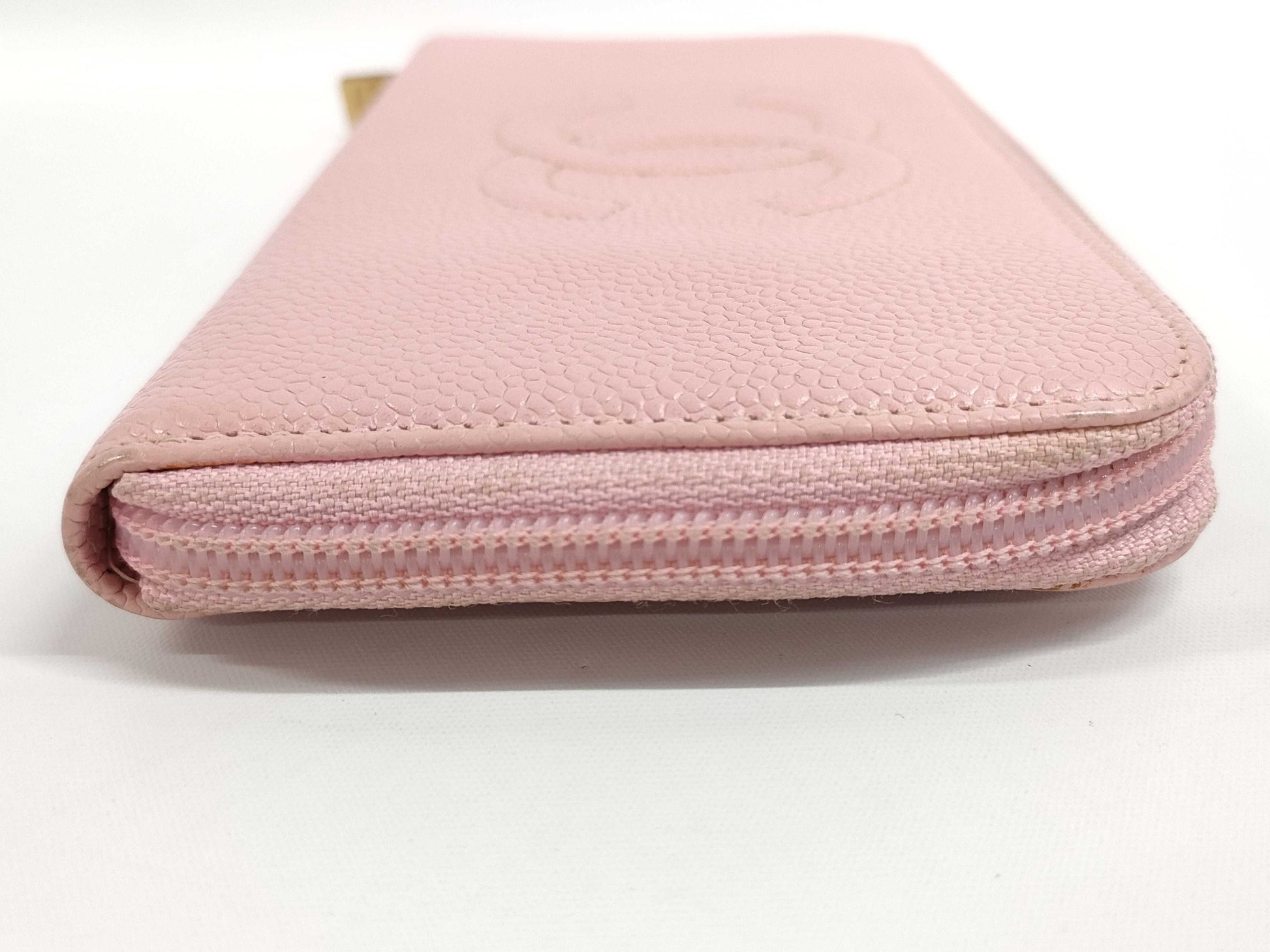 CHANEL Caviar Leather Round Long Wallet Wallet