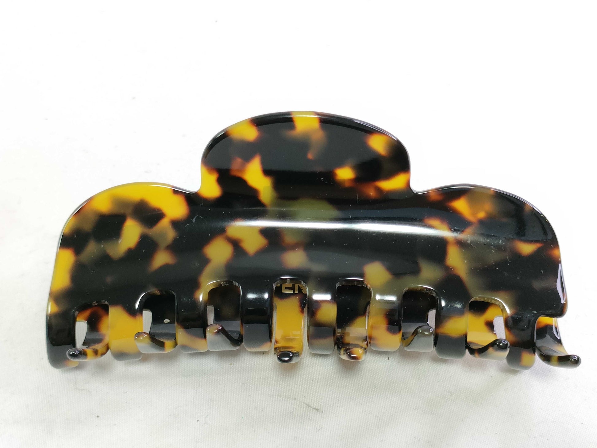 FENDI Barrette/Hair Clip Tortoiseshell Hair Accessory